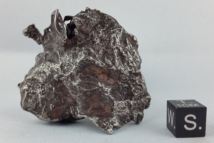Sikhote-Alin Shrapnel 109.1 g meteorite Sikhote-Alin Shrapnel 109.1 g